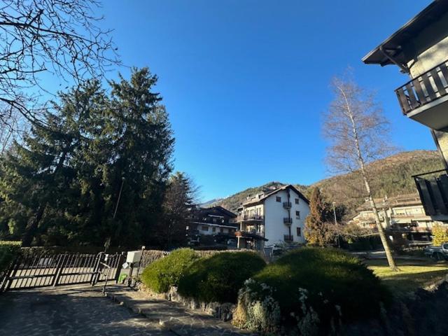 Appartamento Mansarda G.A. Clusone Esterno foto